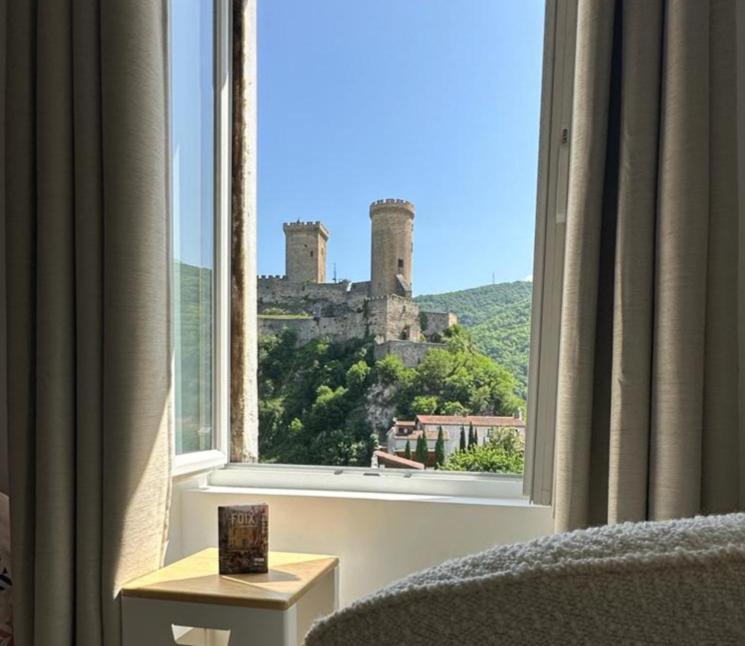 Cocoon 52 M2 New, Beautiful View Castle And Mountain Apartment Foix Exterior photo